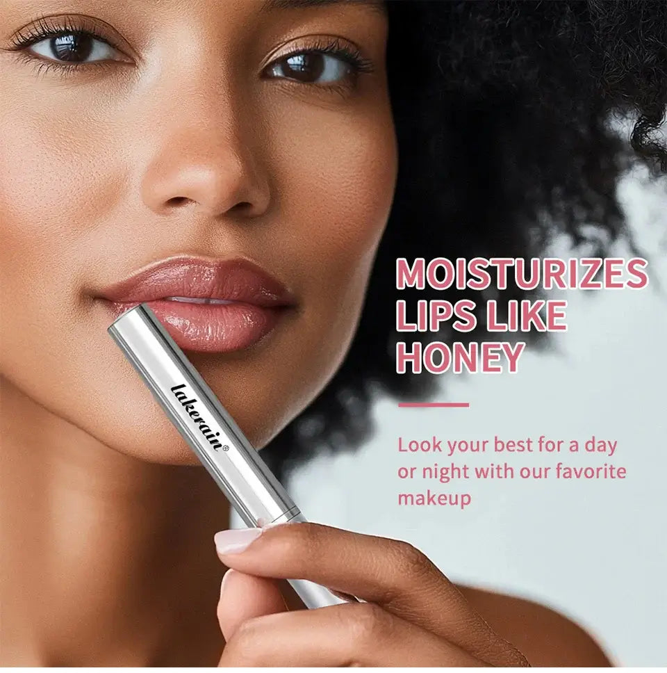 Model applying long lasting black honey lipstick, promoting lip moisturization and makeup for day or night.