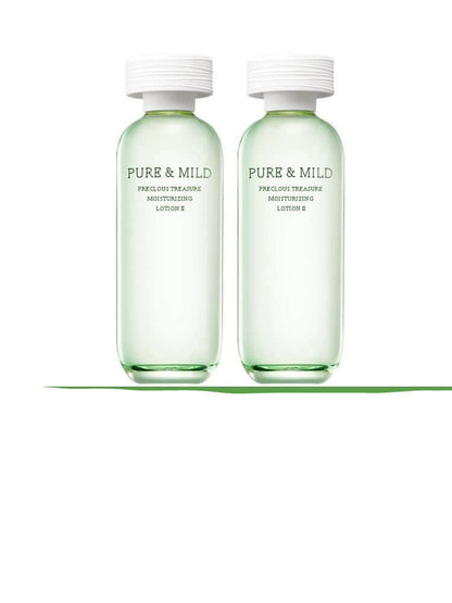 Pure & Mild moisturizing lotion set for natural summer skincare, perfect for students.